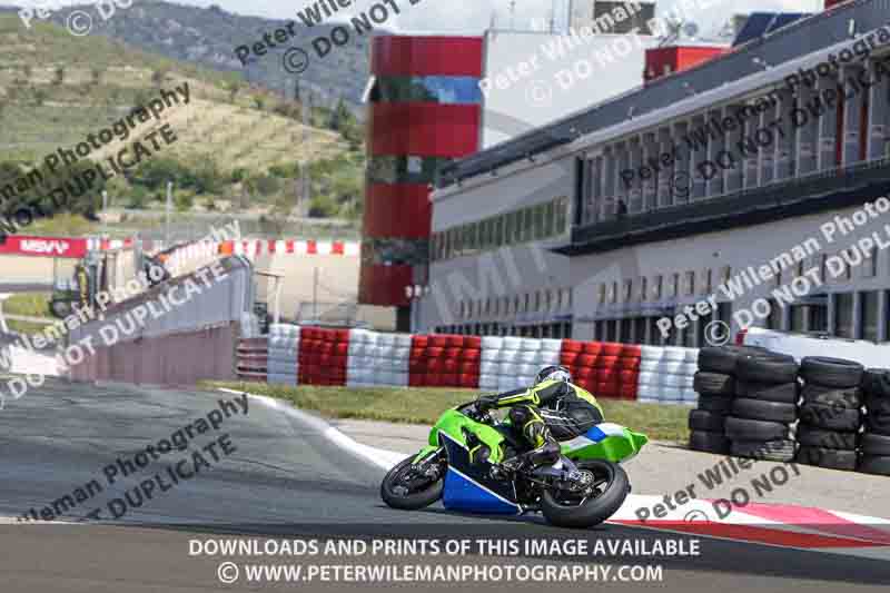 cadwell no limits trackday;cadwell park;cadwell park photographs;cadwell trackday photographs;enduro digital images;event digital images;eventdigitalimages;navarra;no limits trackdays;peter wileman photography;racing digital images;trackday digital images;trackday photos